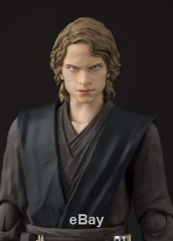 BANDAI S. H. Figuarts Star Wars Anakin Skywalker Revenge of the Sith Action Figure