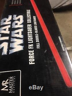 Darth Maul Master Replicas Star Wars Force FX Double Bladed Lightsaber 2006