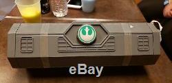 Disneyland Star Wars Galaxy's Edge Legacy Light Saber LUKE SKYWALKER, Sealed