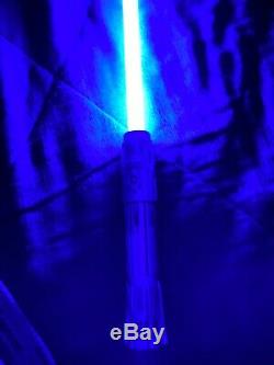 Disneyland Starwars Galaxy's Edge Legacy lightsaber hilt (Ben Solo)