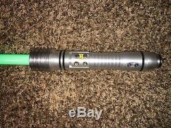 Extremely Rare Star Wars Kit Fisto Force FX Lightsaber Removable Blade Read Desc