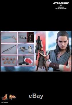 Hot Toys MMS 446 Star Wars The Last Jedi Rey (Jedi Training) Daisy Ridley NEW