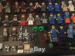 Lot of 103 LEGO Minifigures Star Wars, Batman, Indiana Jones, light sabers, etc
