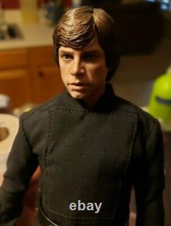 Luke Skywalker Star Wars Return of the Jedi Hot Toys MMS429 COMPLETE 1/6