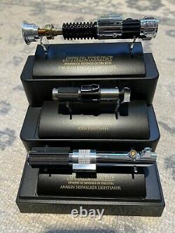 MASTER REPLICAS STAR WARS. 45 SCALE COLLECTABLE LIGHTSABERS (Set of 3 And Case)