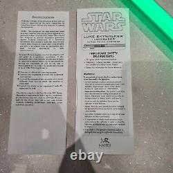 Master Replica Star Wars Force FX Collectible Luke Skywalker 2005 (Green)