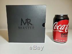 Master Replicas Star Wars Mace Windu. 45 Lightsaber Collectors Society Limited