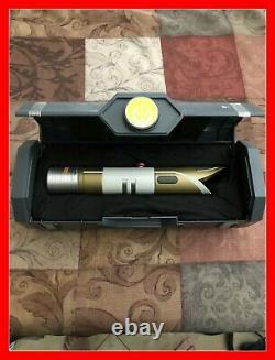 NEW Sealed Star Wars Galaxys Edge Legacy Lightsaber TEMPLE GUARD with36 Blade NEW