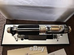 Rare 2005 Star Wars Master Replicas-MACE WINDU Lightsaber AOTC 222 / 1750