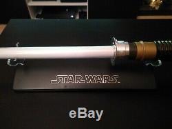 Star Wars 2011 Obi Wan Kenobi Ep IV Hasbro Force FX Lightsaber removable blade