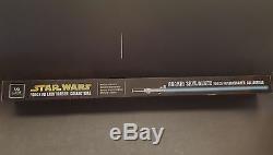 Star Wars Anakin Skywalker Force FX Master Replica Lightsaber SW-208 Sealed 2005