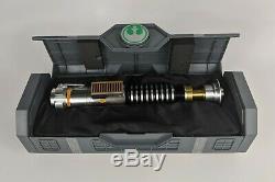 Star Wars Disneyland Galaxy's Edge LUKE SKYWALKER Lightsaber +36 Blade Gift Set