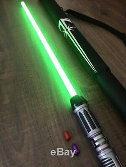 Star Wars Disneyland Galaxys Edge Light Saber WITH 3 KYBER CRYSTALS (NEW)