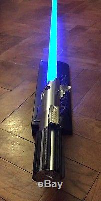 Star Wars Master Replica Luke Skywalker Force FX Lightsaber Collectible, 2007