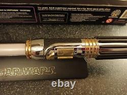 Star Wars Master Replicas 2005 Force FX Lightsaber Mace Windu