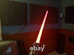 Star Wars Master Replicas DarthMaul LightSaber 2006 with Stand