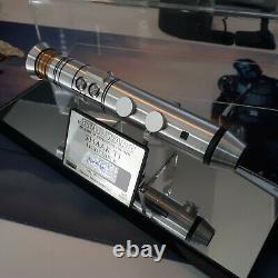 Star Wars Master Replicas Style ROTS Shaak-Ti Lightsaber Signature Edition