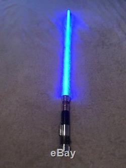 Star Wars Obi Wan Kenobi Master Replica Force Fx Lightsaber Collectible 2006 EP3