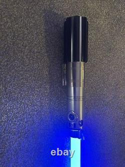 Star wars master replicas luke skywalker force fx lightsaber. SW-220