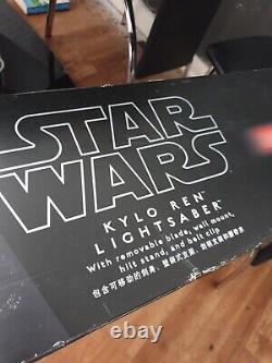 Disney Parks Exclusive Star Wars Kylo Ren Fx Lightsaber Dernier Jedi Très Rare