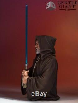Gentle Giant Star Wars Obi Wan Kenobi Light Up Sabre Exclusives Bust Nouveau