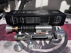 KR Sabers Eco Héros Star Wars Luke Skywalker Sabre laser installé Proffie V2.2