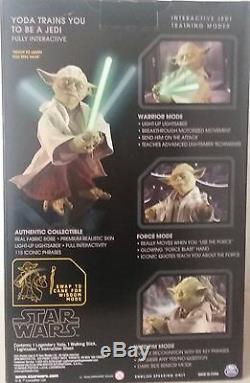 Le Légendaire Maître Des Jedi Yoda Et Le Sabre De Rey, Star Wars Lot