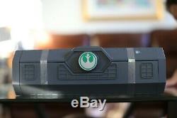 Luke Skywalker Héritage Lightsaber Hilt Sealed Edge Disneyland Star Wars Galaxy