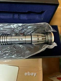 Master Replicas Star Wars Darth Maul Lightsaber Edition Signature Sw-108s Rare