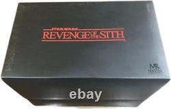 Réplique de Maître Star Wars REVENGE OF THE SITH sabre laser Yoda EP3 avec boîte USAGÉ.