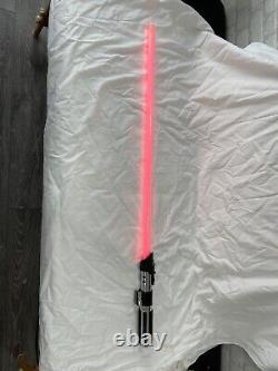Réplique de maître 2003 Sabre laser Darth Vader avec effets de force