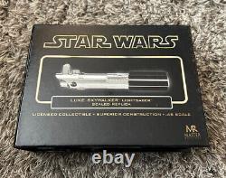 Réplique de maître de Star Wars - Luke Skywalker ANH. 45 Sabre laser en or vairant (RARE)