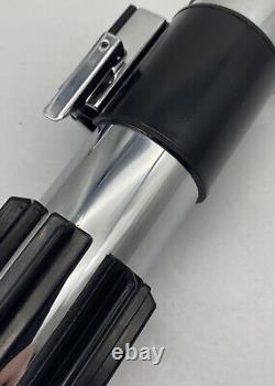 Réplique de sabre laser MPP Darth Vader de 89 Sabers, emballée avec électronique et lame