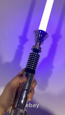 Réplique du sabre laser de Luke Skywalker en métal argenté Star Wars 12 couleurs RGB 16 sons