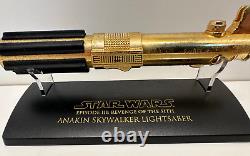 SW-310 Réplique de sabre laser Star Wars Master Replicas. 45 Réplique de sabre laser en or Anakin Skywalker