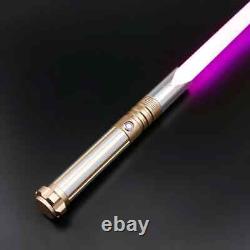 Sabre laser S4 avec 16 soundfonts, 12 couleurs de lame