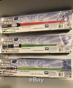 Sabres De Lumière Électroniques Star Wars Darth Vader / Luke Skywalker / Yoda Mib Nouveau